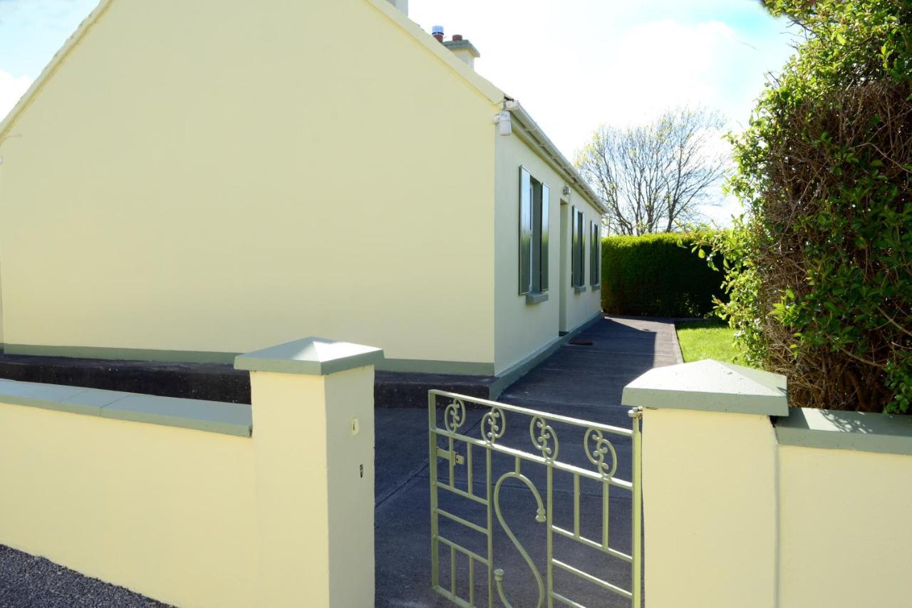 4-Bed Cottage In Co Galway 5 Minutes From Beach Inverin Exteriör bild