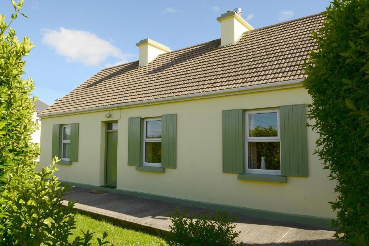 4-Bed Cottage In Co Galway 5 Minutes From Beach Inverin Exteriör bild